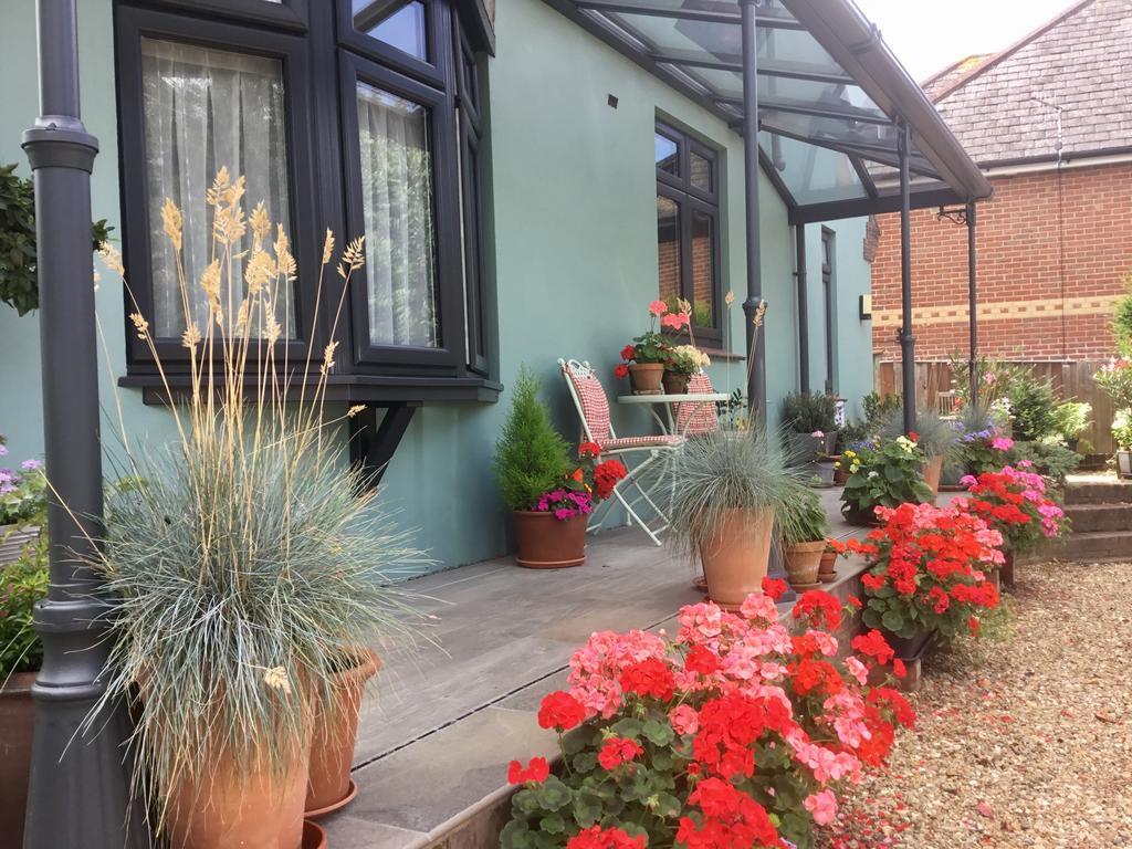 Weston Cottage Poole Eksteriør billede